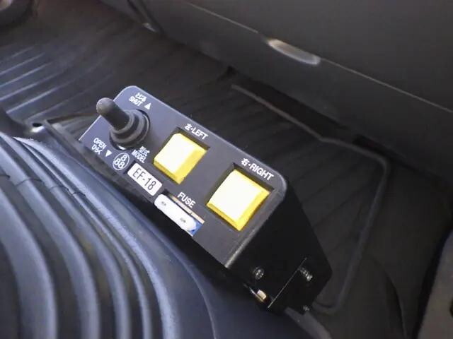 いすゞフォワードダンプ中型（4t）[写真32]