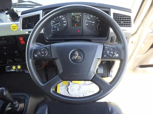 三菱ふそうファイター深ダンプ（土砂禁ダンプ）増トン（6t・8t）[写真13]