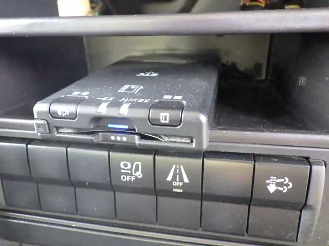 三菱ふそうファイター深ダンプ（土砂禁ダンプ）増トン（6t・8t）[写真39]