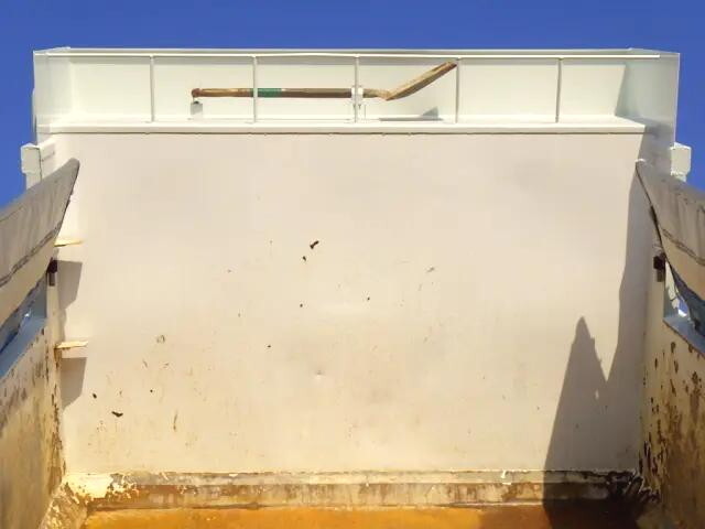 三菱ふそうファイター深ダンプ（土砂禁ダンプ）増トン（6t・8t）[写真09]