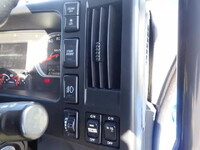 いすゞフォワードアルミブロック中型（4t）[写真18]