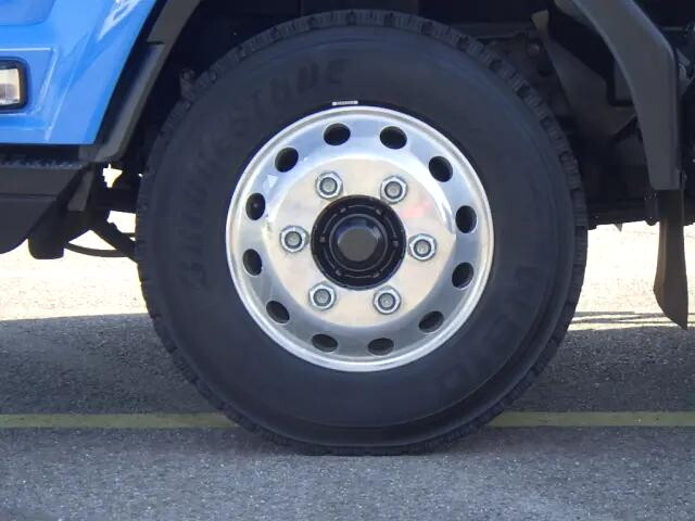 いすゞフォワードアルミブロック中型（4t）[写真19]