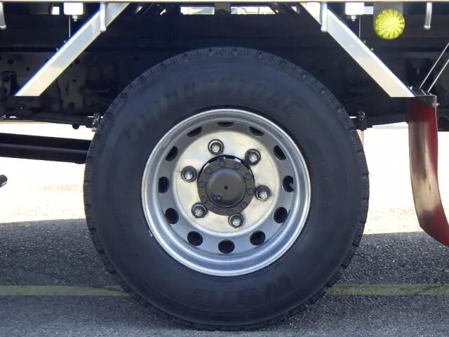 いすゞフォワードアルミブロック中型（4t）[写真20]