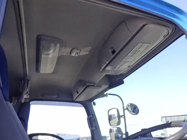 いすゞフォワードアルミブロック中型（4t）[写真38]