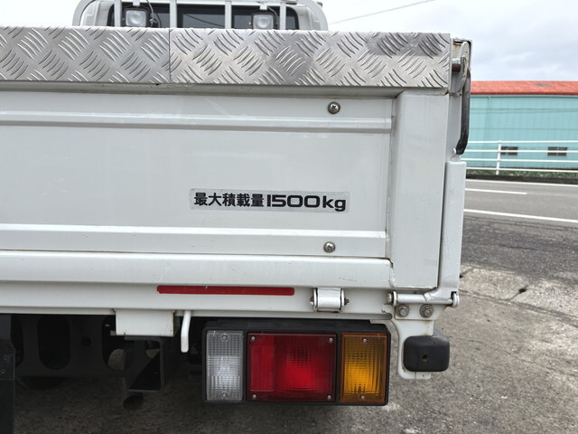 マツダタイタンダブルキャブ（Wキャブ）小型（2t・3t）[写真13]