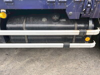 いすゞギガアルミウイング大型（10t）[写真29]