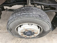 いすゞギガアルミウイング大型（10t）[写真36]