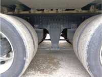 UDトラックスクオンアルミウイング大型（10t）[写真38]