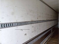 UDトラックスクオンアルミウイング大型（10t）[写真10]