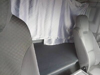 いすゞフォワードアルミウイング増トン（6t・8t）[写真25]