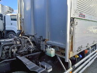 いすゞフォワードアルミウイング増トン（6t・8t）[写真26]