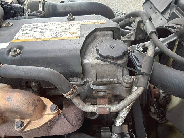 いすゞフォワードアルミウイング増トン（6t・8t）[写真29]