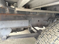 三菱ふそうスーパーグレートアルミウイング大型（10t）[写真14]