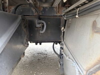 三菱ふそうスーパーグレートアルミウイング大型（10t）[写真21]