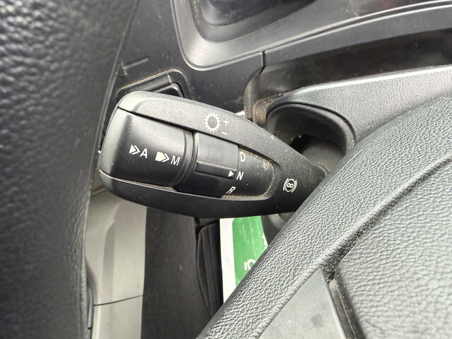 三菱ふそうスーパーグレートアルミウイング大型（10t）[写真36]