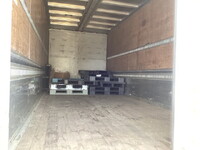 いすゞフォワードアルミウイング中型（4t）[写真04]