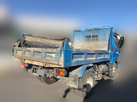 三菱ふそうファイターダンプ中型（4t）[写真02]