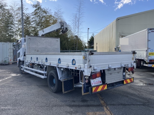 UDトラックスコンドルクレーン4段増トン（6t・8t）[写真04]