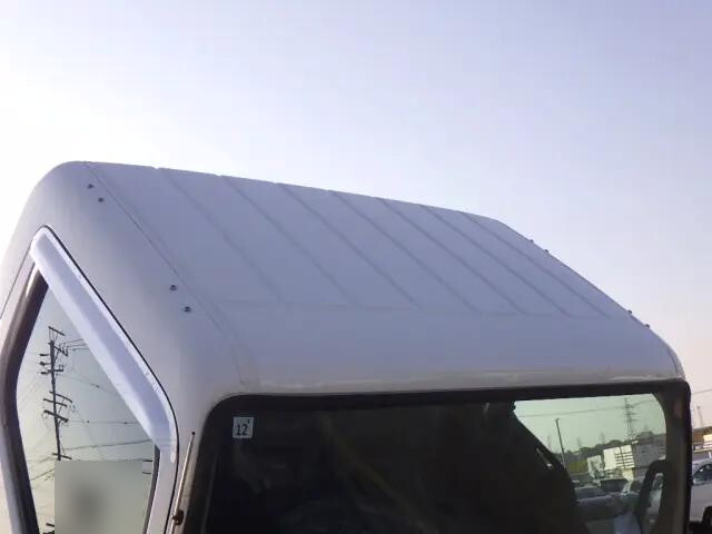 三菱ふそうキャンターアルミブロック小型（2t・3t）[写真10]