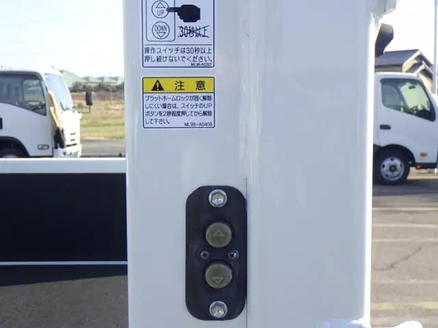 トヨタダイナ平ボディ小型（2t・3t）[写真26]