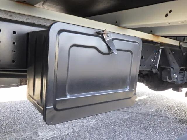 トヨタダイナ平ボディ小型（2t・3t）[写真28]