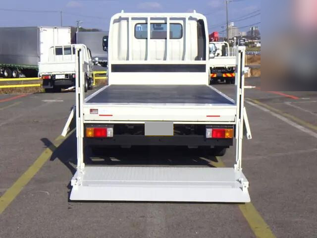 トヨタダイナ平ボディ小型（2t・3t）[写真06]