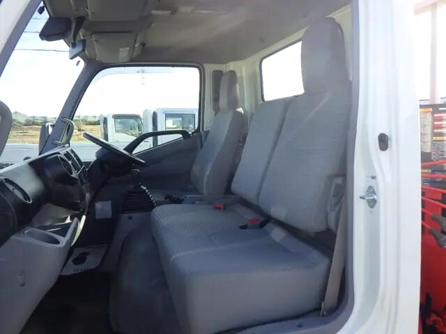 日野デュトロクレーン4段小型（2t・3t）[写真13]