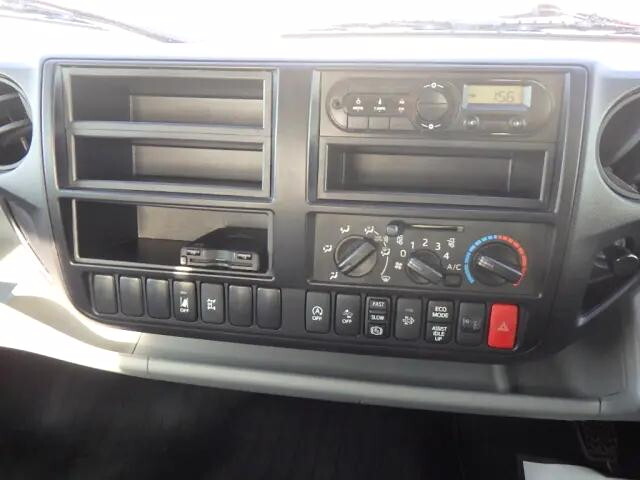 日野デュトロクレーン4段小型（2t・3t）[写真14]