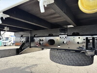 いすゞフォワード平ボディ中型（4t）[写真11]