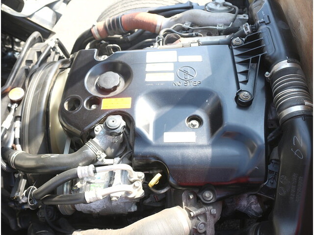 いすゞエルフ平ボディ小型（2t・3t）[写真12]