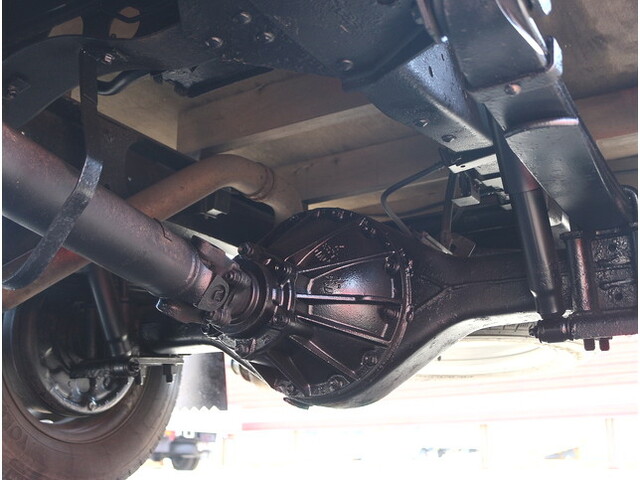 いすゞエルフ平ボディ小型（2t・3t）[写真33]