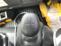 いすゞフォワードコンテナ専用車中型（4t）[写真13]