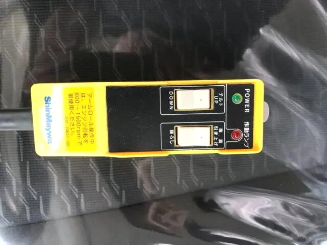 いすゞフォワードコンテナ専用車中型（4t）[写真19]