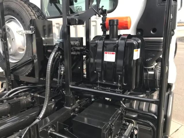 いすゞフォワードコンテナ専用車中型（4t）[写真31]