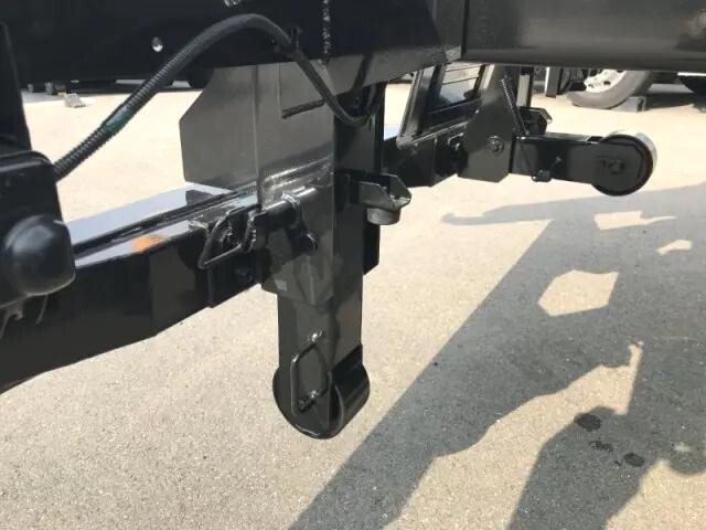 いすゞフォワードコンテナ専用車中型（4t）[写真33]