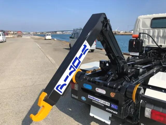 トヨタダイナコンテナ専用車小型（2t・3t）[写真20]