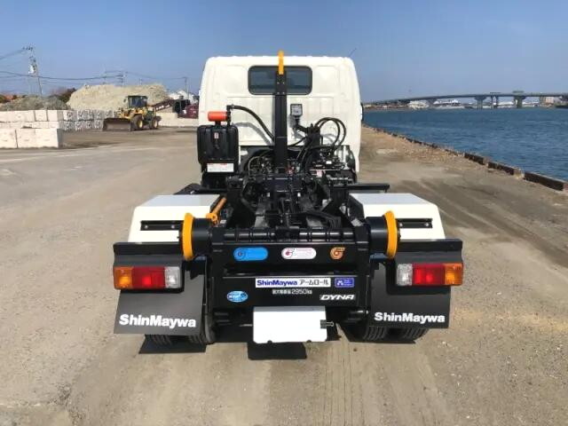 トヨタダイナコンテナ専用車小型（2t・3t）[写真05]