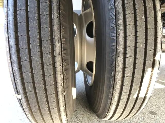 三菱ふそうファイターミキサー車（コンクリートミキサー）中型（4t）[写真19]