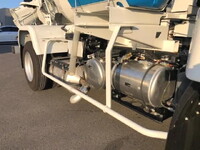 三菱ふそうファイターミキサー車（コンクリートミキサー）中型（4t）[写真22]