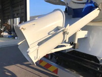 三菱ふそうファイターミキサー車（コンクリートミキサー）中型（4t）[写真31]