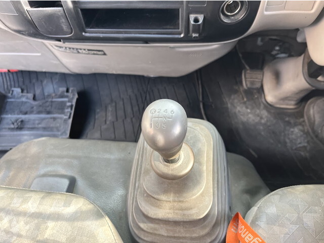 日野デュトロクレーン4段小型（2t・3t）[写真19]