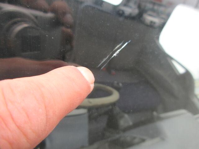 三菱ふそうキャンターダンプ・クレーン付小型（2t・3t）[写真35]