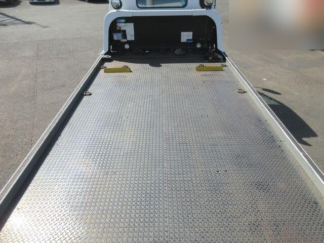 三菱ふそうキャンターセーフティローダー小型（2t・3t）[写真11]