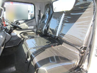 三菱ふそうキャンターセーフティローダー小型（2t・3t）[写真34]