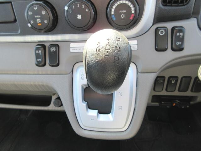 三菱ふそうキャンターセーフティローダー小型（2t・3t）[写真36]