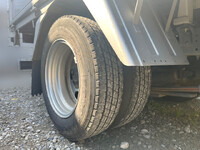 日産アトラス平ボディ小型（2t・3t）[写真17]