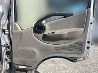 日産アトラス平ボディ小型（2t・3t）[写真27]