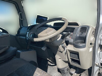 日産アトラス平ボディ小型（2t・3t）[写真32]