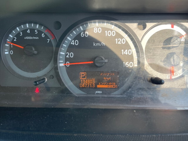 日産アトラス平ボディ小型（2t・3t）[写真37]