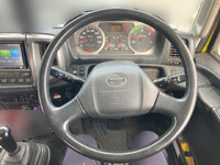 日野レンジャーセーフティクレーン5段中型（4t）[写真36]